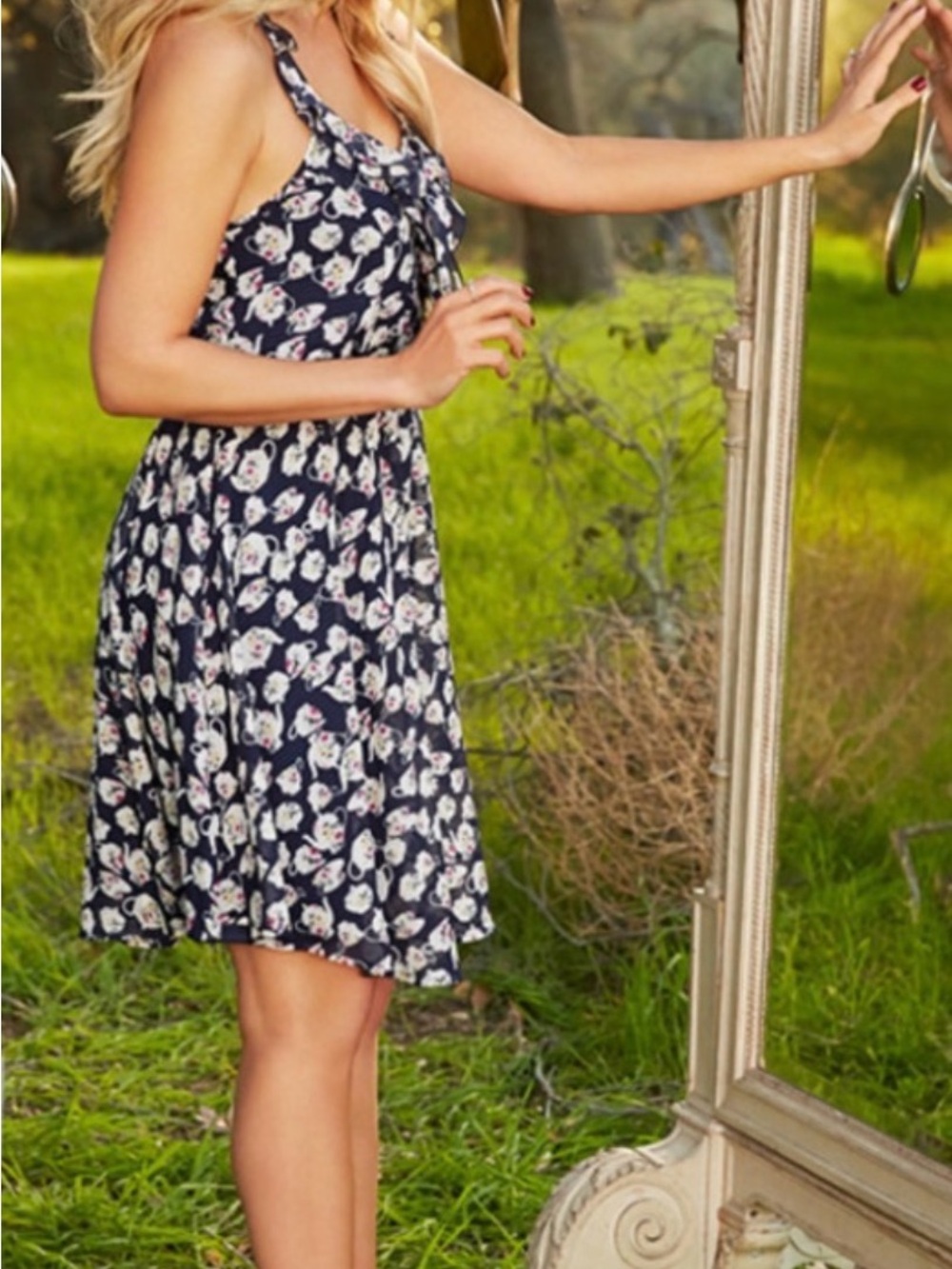LC Lauren x Disney Alice in Wonderland Dress